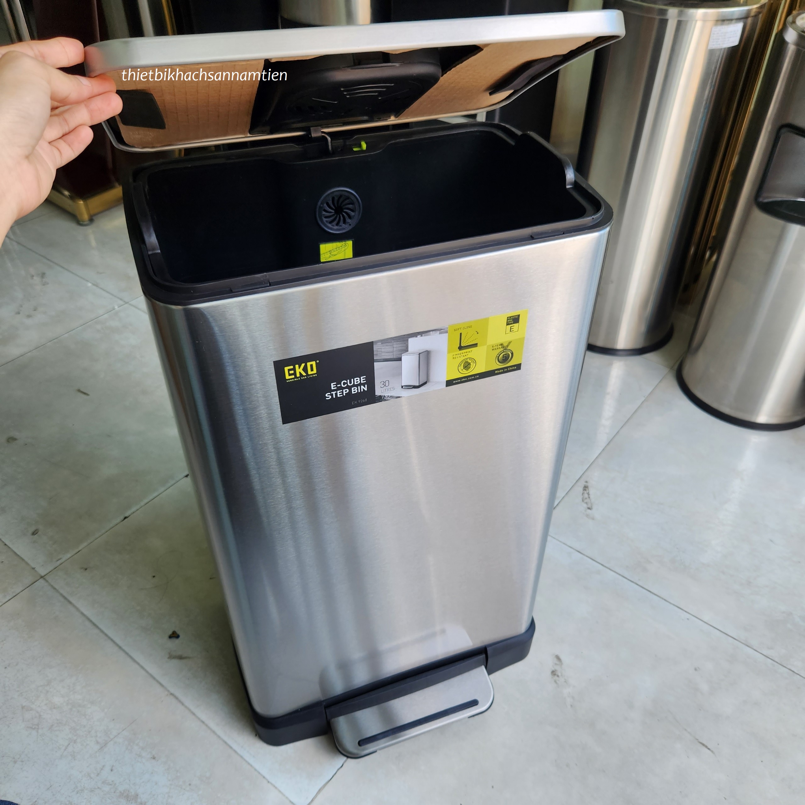 Thùng Rác Inox Chân Đạp 30L EKO EK9268MT