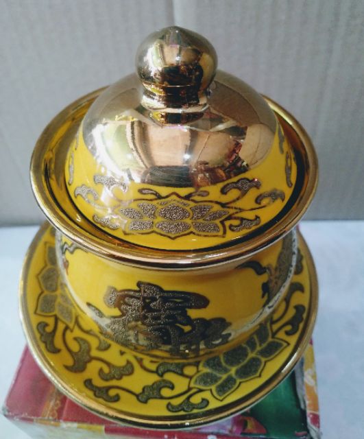 LY CÚNG CÓ NẮP ĐẬY  3D RỒNG VÀNG [LOẠI 1]