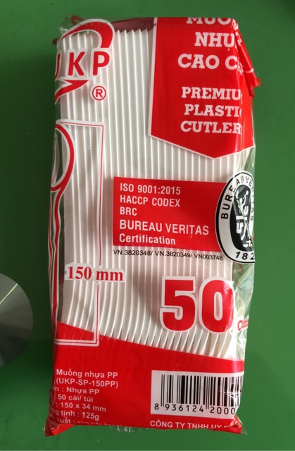 Thìa nhựa cứng UKP, 100 cái, màu trắng, chiều dài 15cm (loại đẹp)