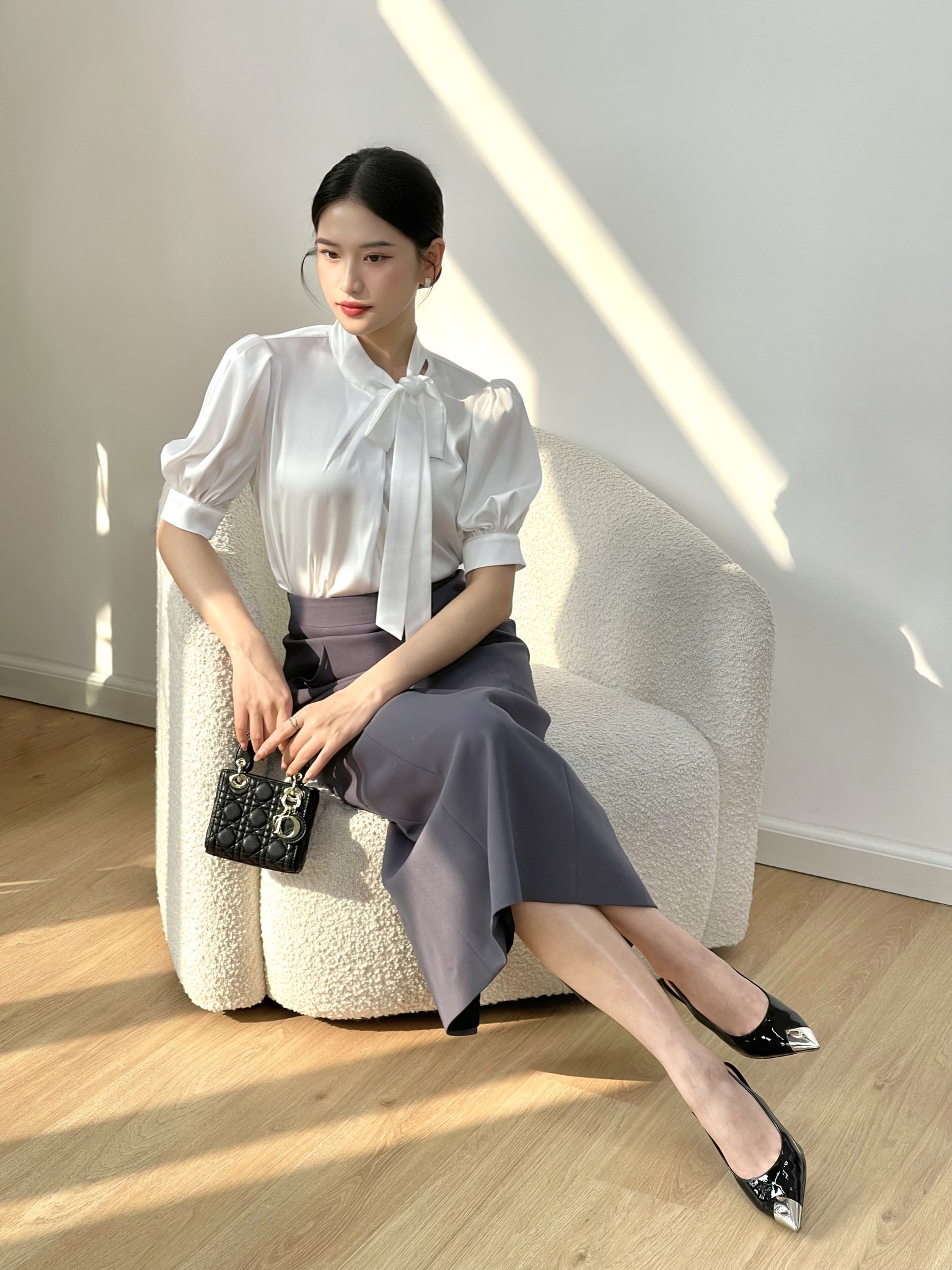 Áo sơ mi lụa trắng tinh cổ nơ HUONG BOUTIQUE BSSM38
