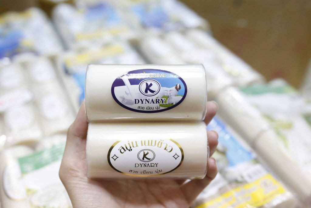 Xà phòng sữa dê rửa mặt trắng sáng Thái Lan 100g