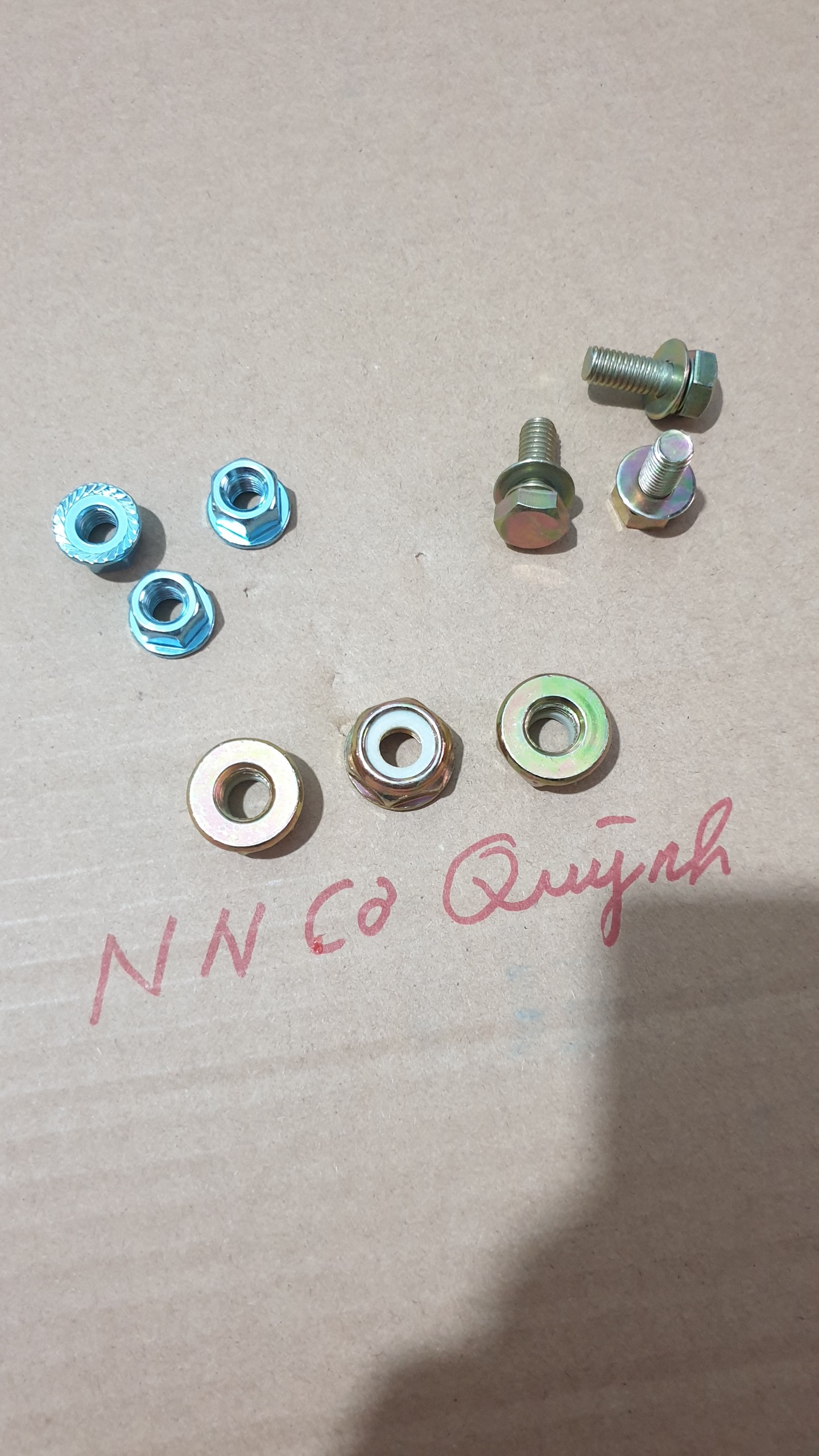 [5 ốc ] Ốc vặn đầu bò ( dao) máy cắt cỏ. 8 LY - 10 LY - 7 LY