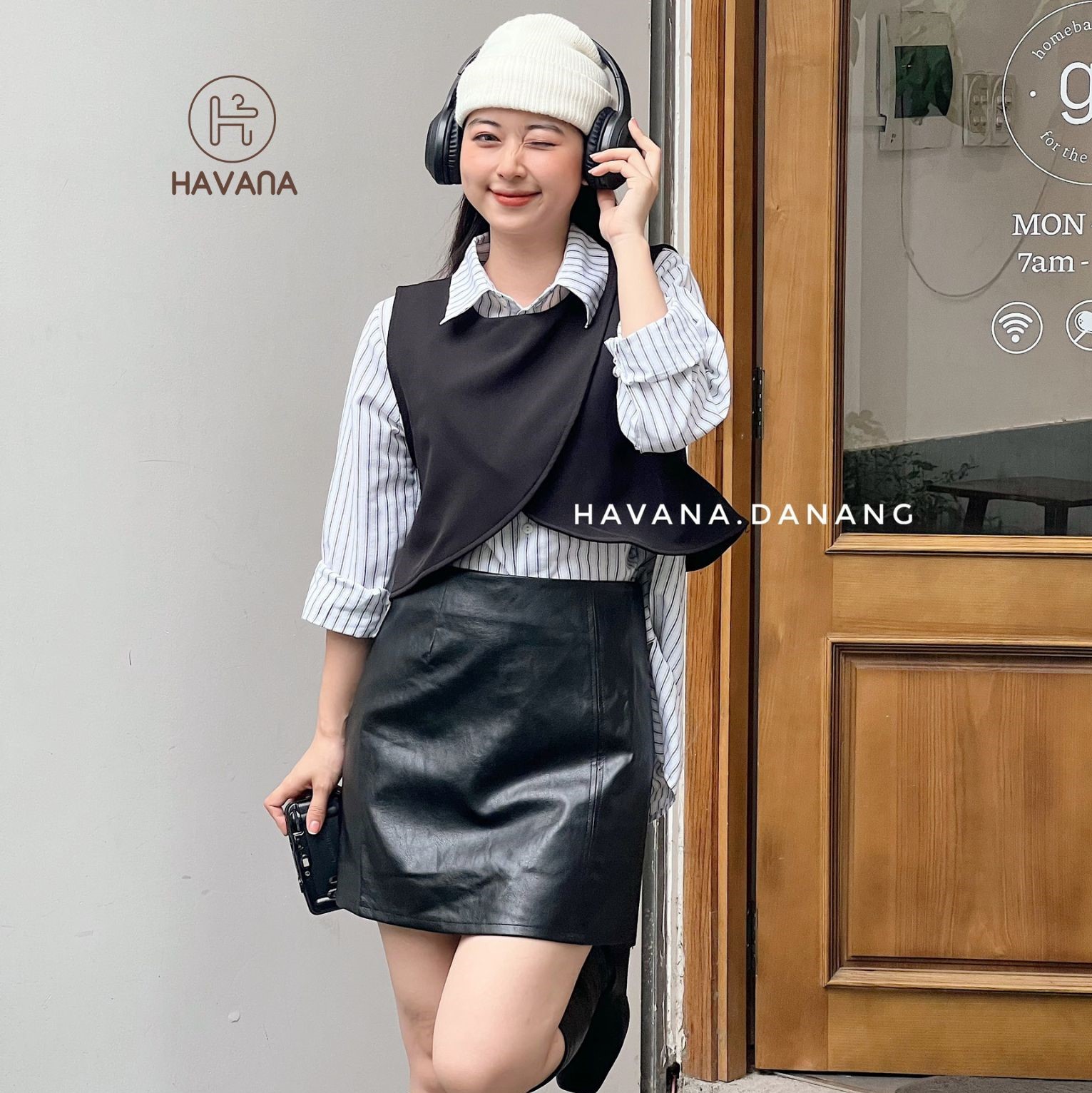 Set áo sơ mi kẻ sọc dài tay kèm gile
