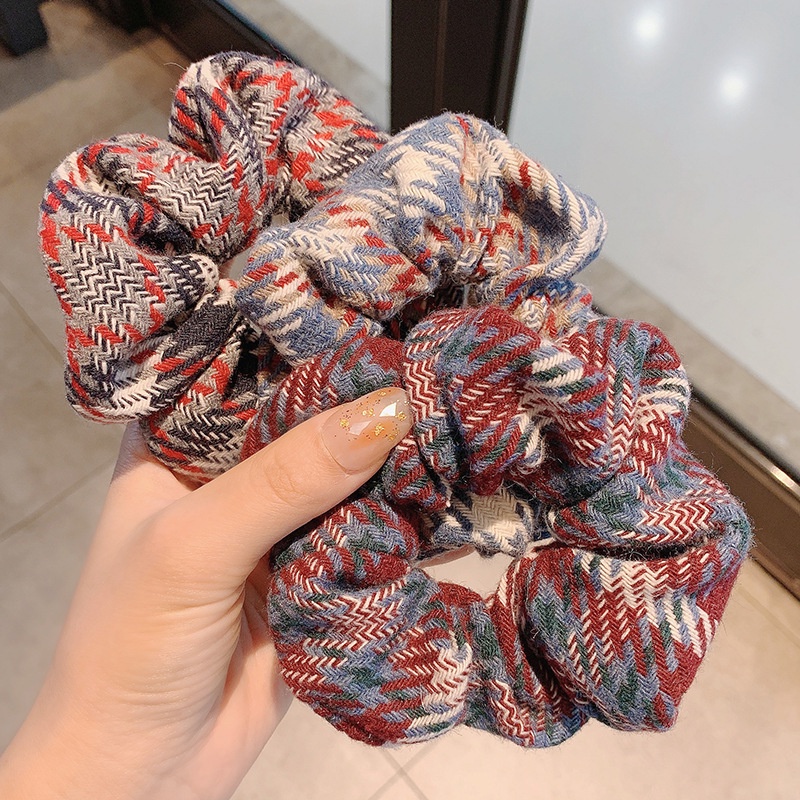 Scrunchies cột tóc vải họa tiết vải dày