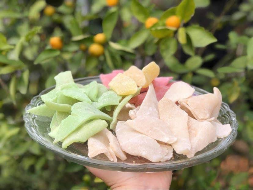 (Freeship) 1Kg Mứt dừa non miếng mix vị BẾN TRE- CHỢ BẾN TRE