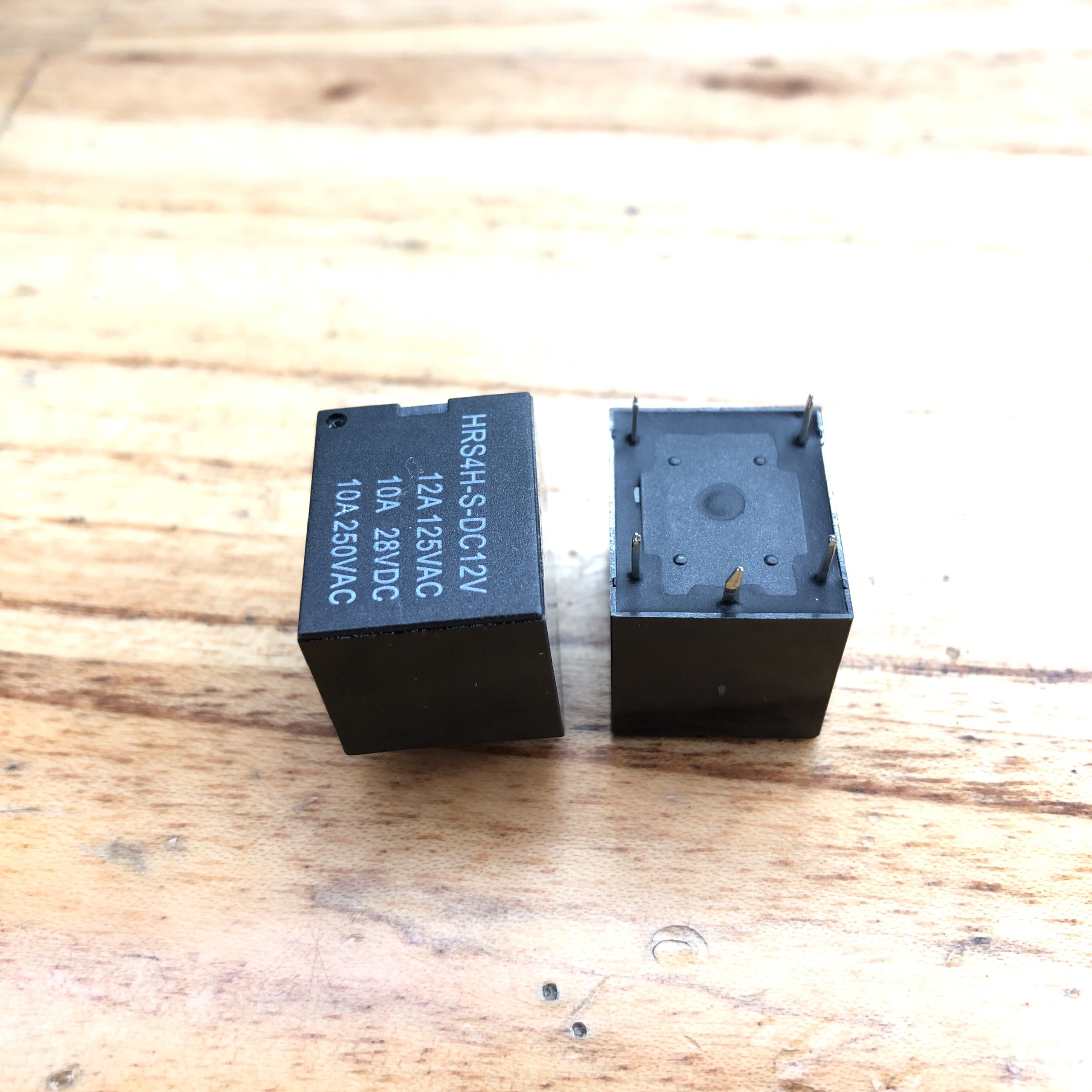 Relay 5 chân 5Vdc, 12Vdc - Rơ le # linh kiện điện tử
