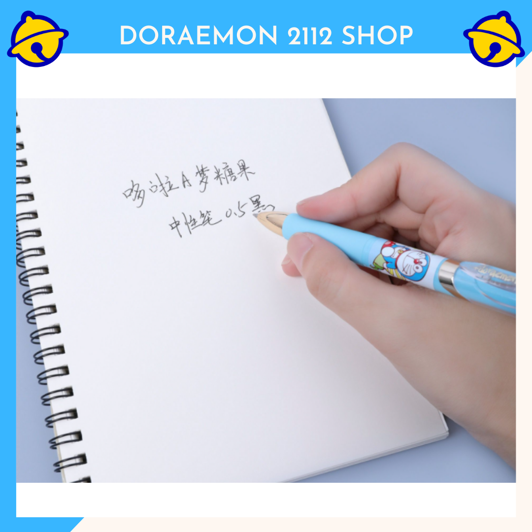 Bút bi Doramon mực đen ngòi 0.5mm