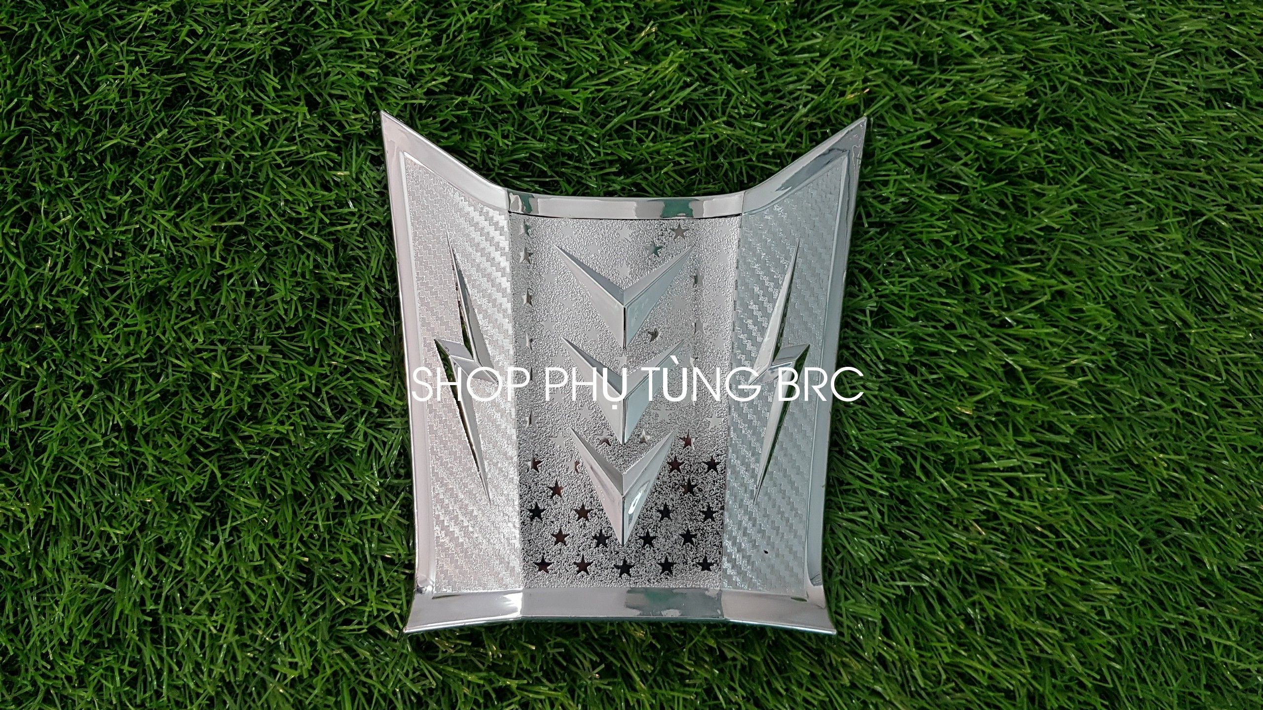 Ốp nắp xăng mạ CROM xe AIR BLADE 2020.