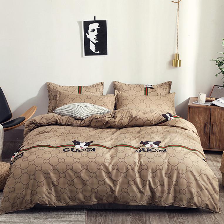 (FreeShip MAX) Set 3 Món Ga Và 2 Áo Gối Mẫu Chó Nâu