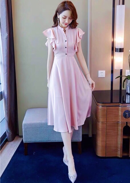 Đầm hồng cánh tiên nút đen