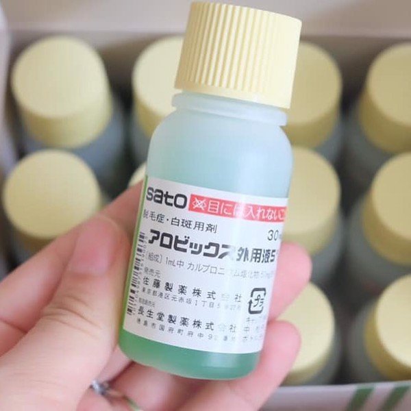 Tinh chất kích thích mọc tóc Sato Carpronium Chloride Solution 5% 30ml