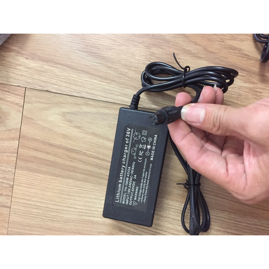 Sạc xe điện cân bằng, sạc xe drift 360