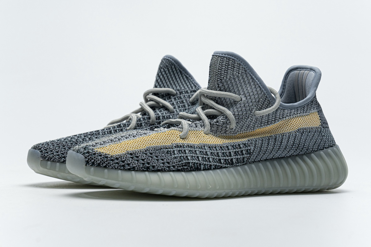 Giày sneaker Yeezy 350v2 Ash Blue