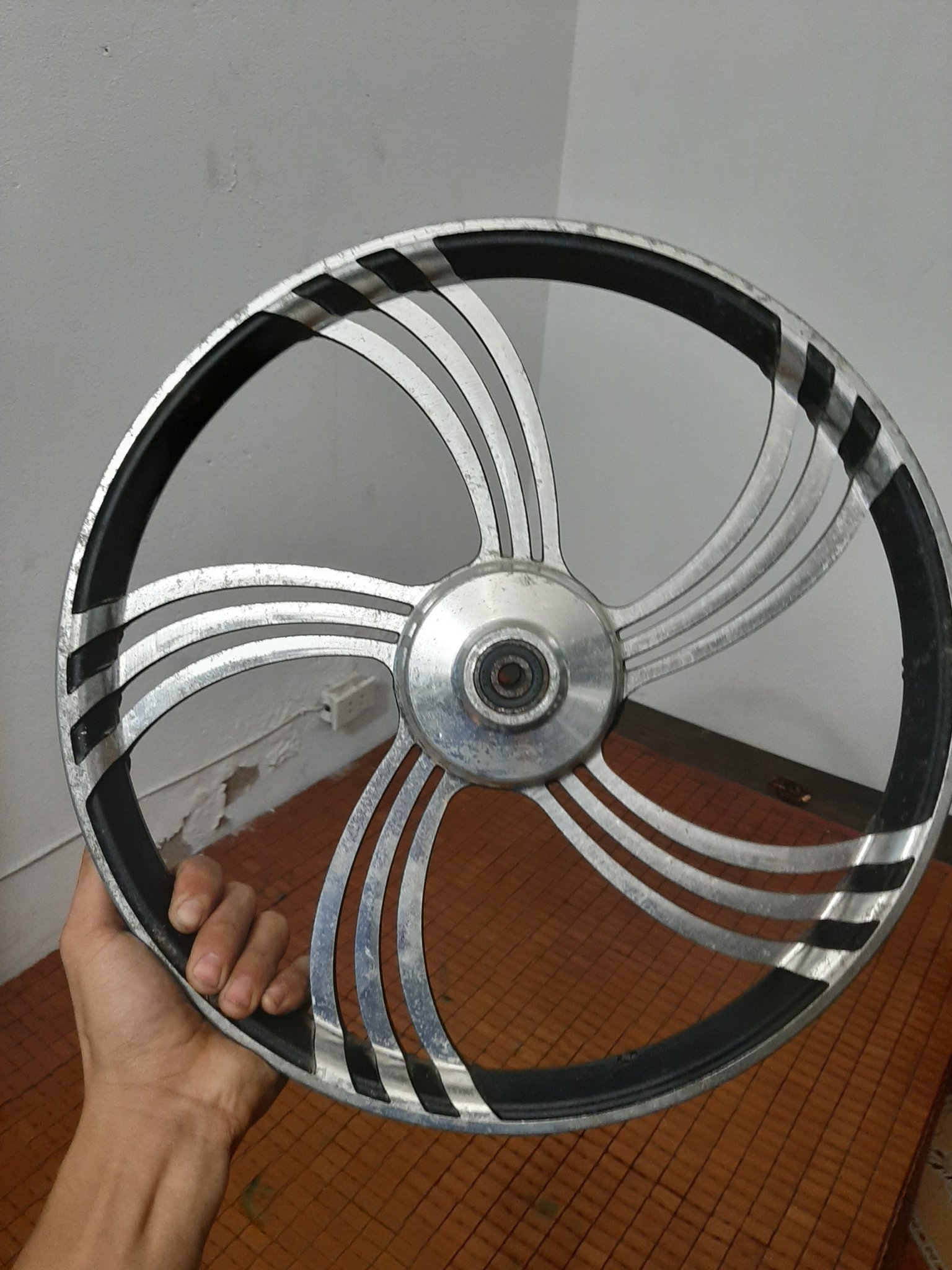 Thanh lí vành trước xe điện các loại