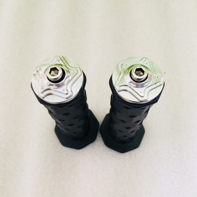 COMBO BAO TAY DAYTONA 1 và GÙ INOX SALAZA V1