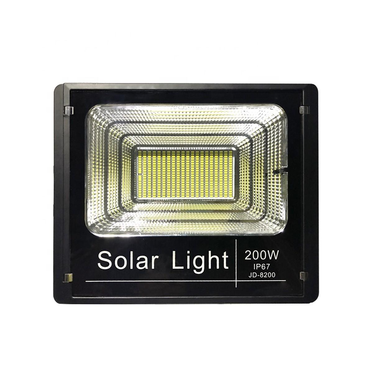 Đèn Pha LED Năng Lượng Mặt Trời VKT-S01-200w