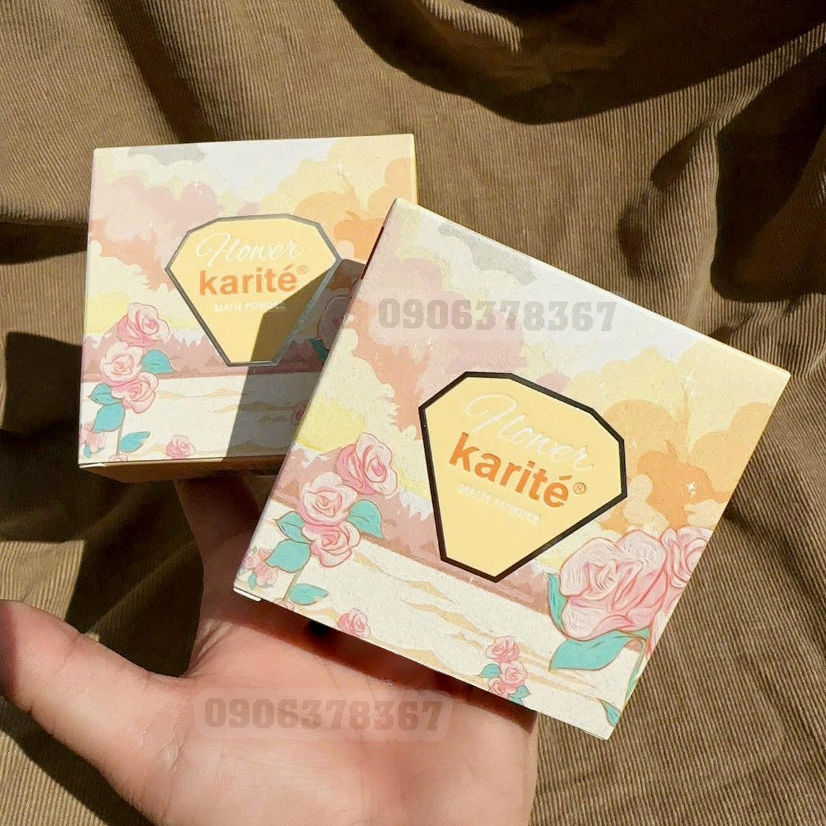 Phấn nền makeup 2 tầng Karite Flower Bông Vàng