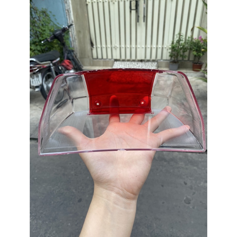 CHỤP ĐÈN HẬU XE MAX 3