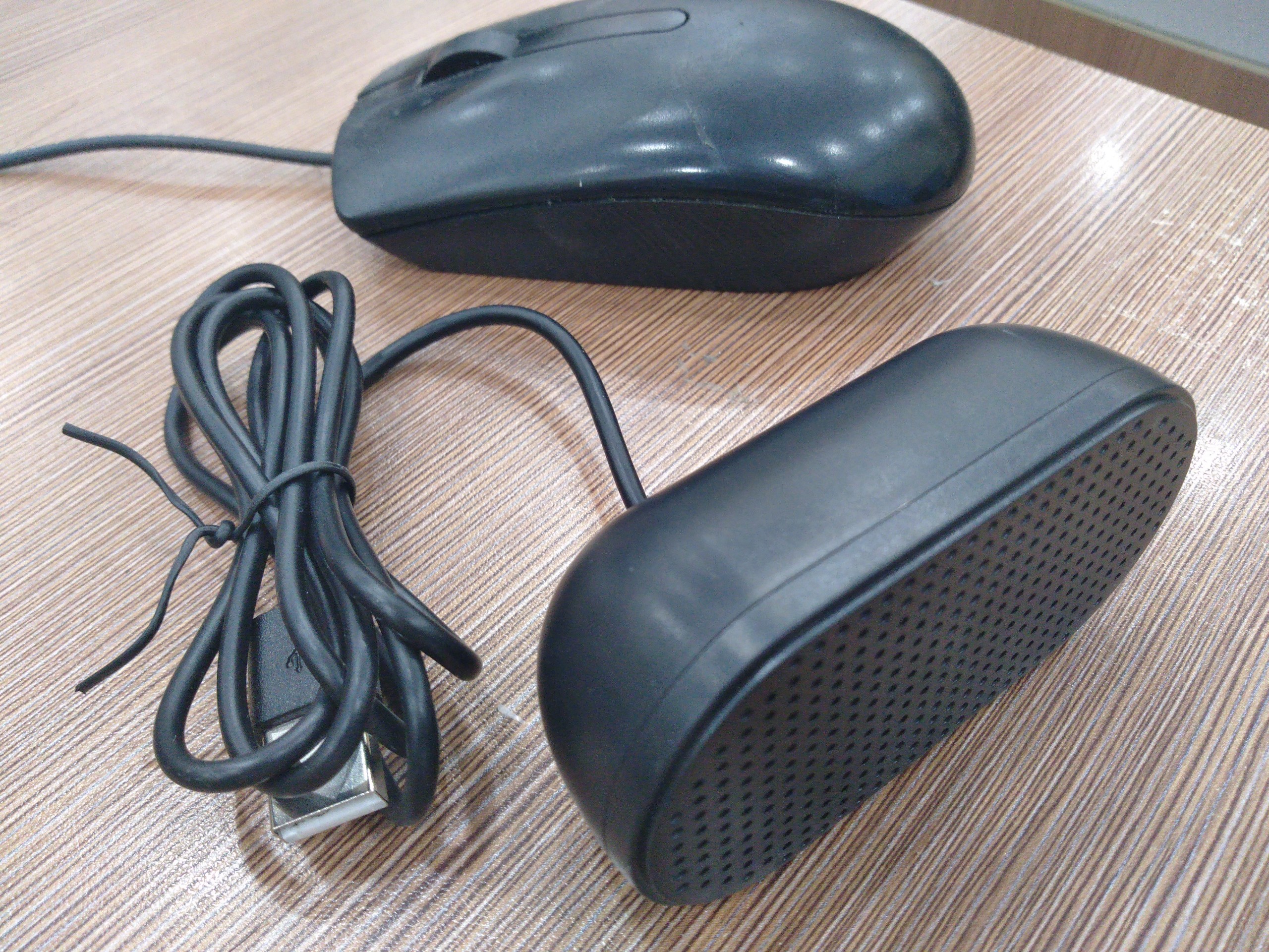 Loa USB mini dành cho laptop và máy tính