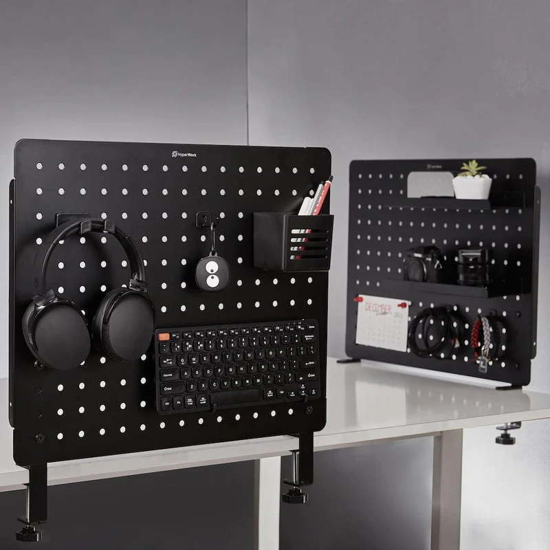 Bảng treo đồ Pegboard HyperWork PG-02 (Bảng kim loại, sơn tĩnh điện cao cấp, chân kẹp bàn, 14 phụ kiện đi kèm)