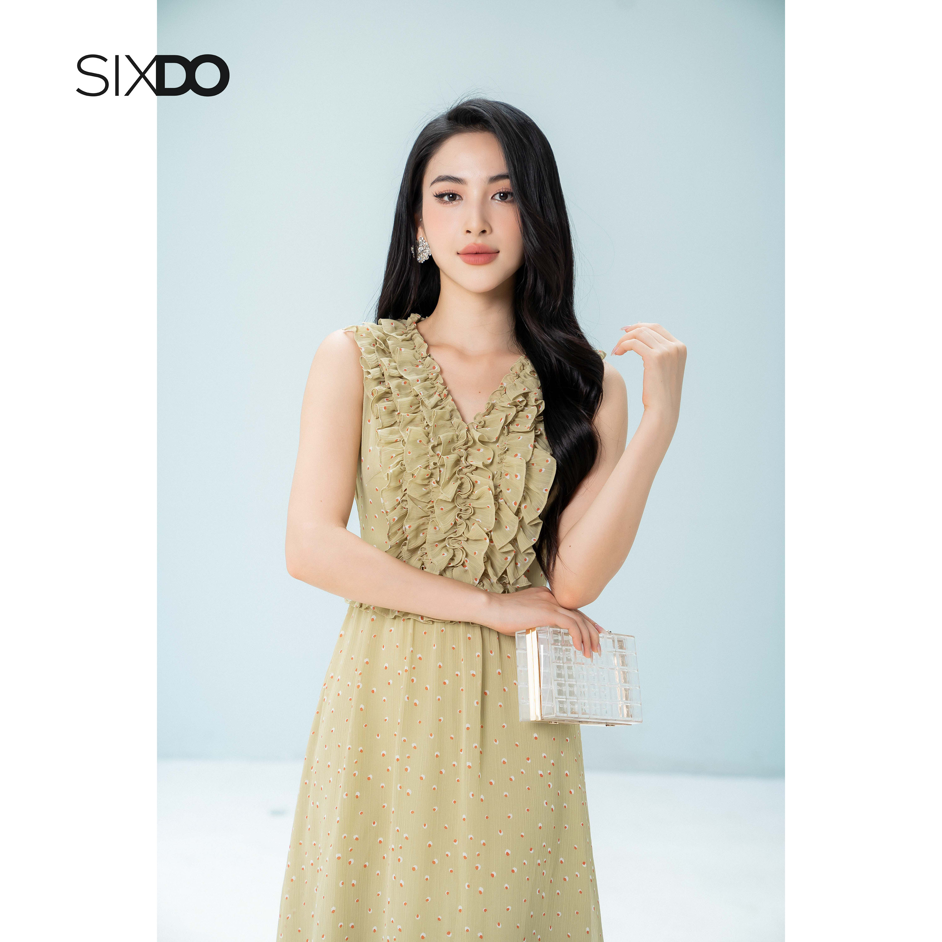 Đầm voan phối bèo cổ V sát nách thời trang SIXDO (Cyan Midi Voile Dress)