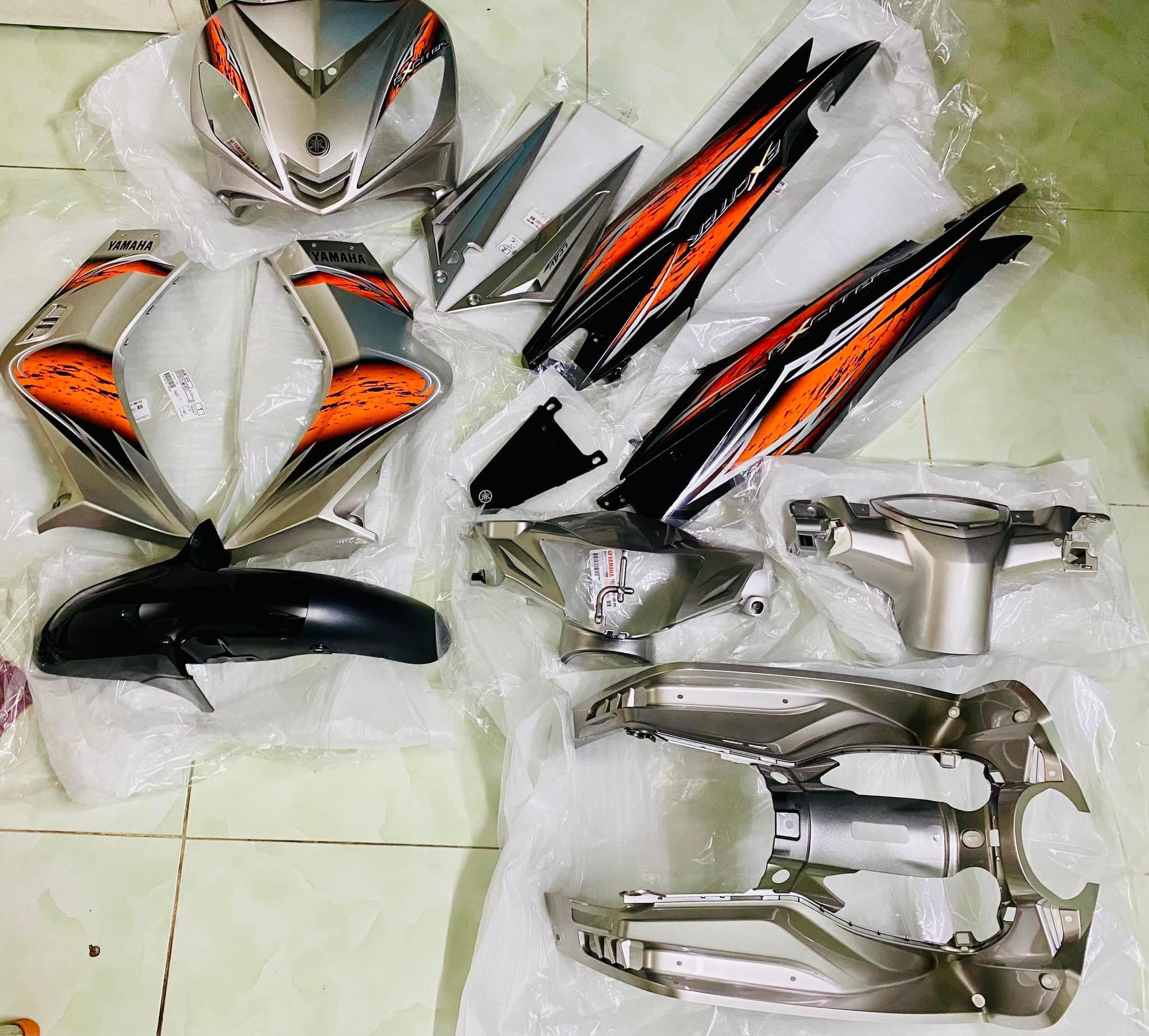 Dàn áo exciter 2005-2010 màu bạc đen 12 món yamaha chính hãng