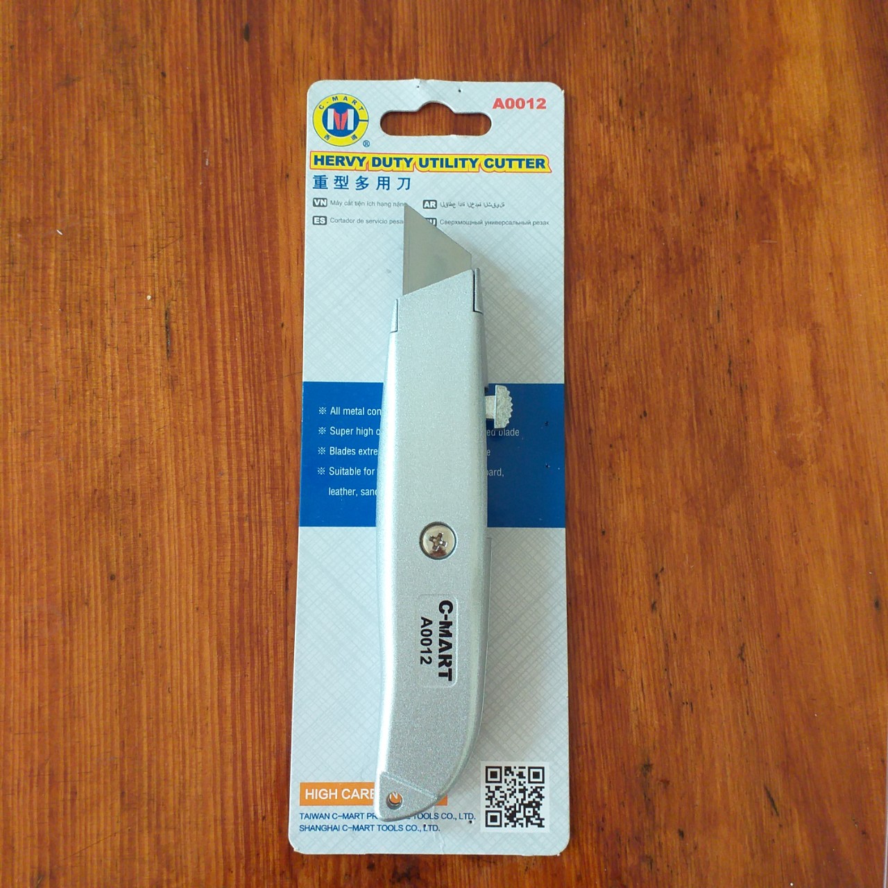 DAO DỌC CÁN NHÔM C-MART