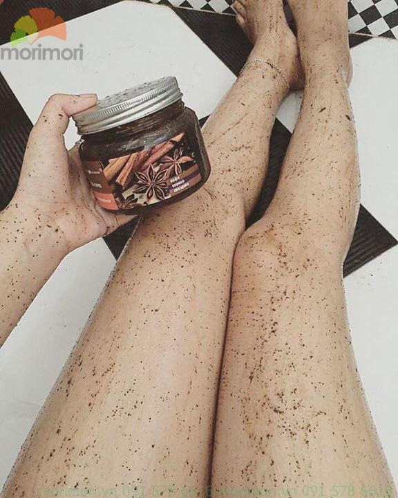 Tẩy tế bào chết body quế hồi