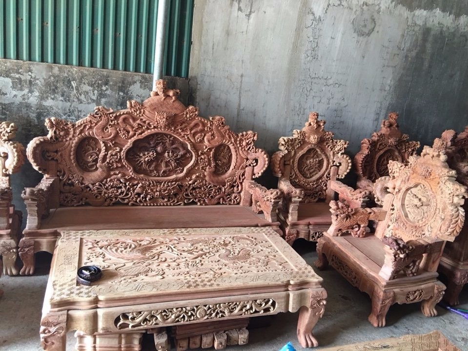 Bộ bàn ghế đẳng cấp nghê đỉnh gỗ lim