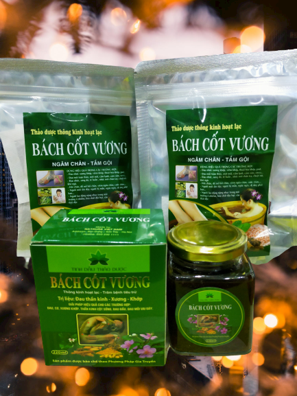 Combo Tinh dầu trị liệu Bách Cốt vương (Mua 1 tặng 1 gói mẫu ngâm chân Bách Cốt vương)