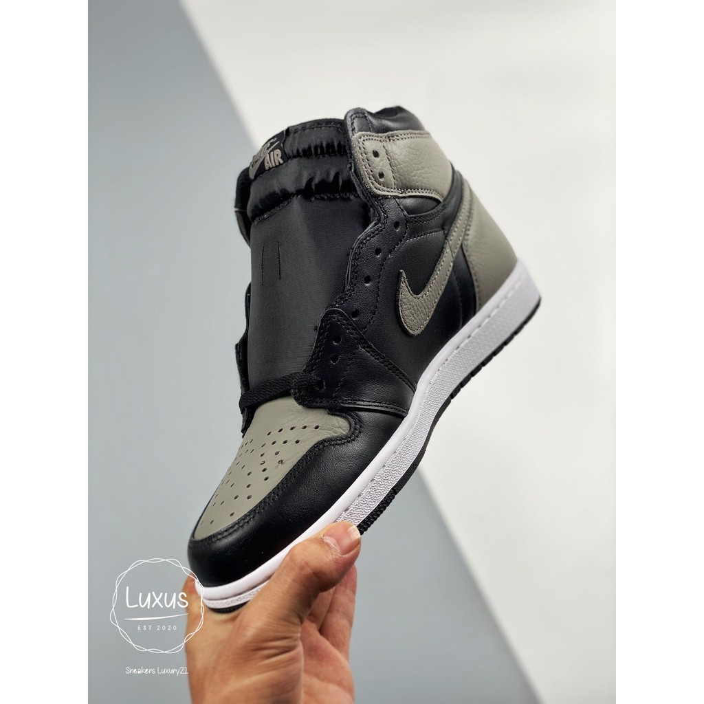 Giày thể thao AIR JORDAN 1 Retro High Shadow đen