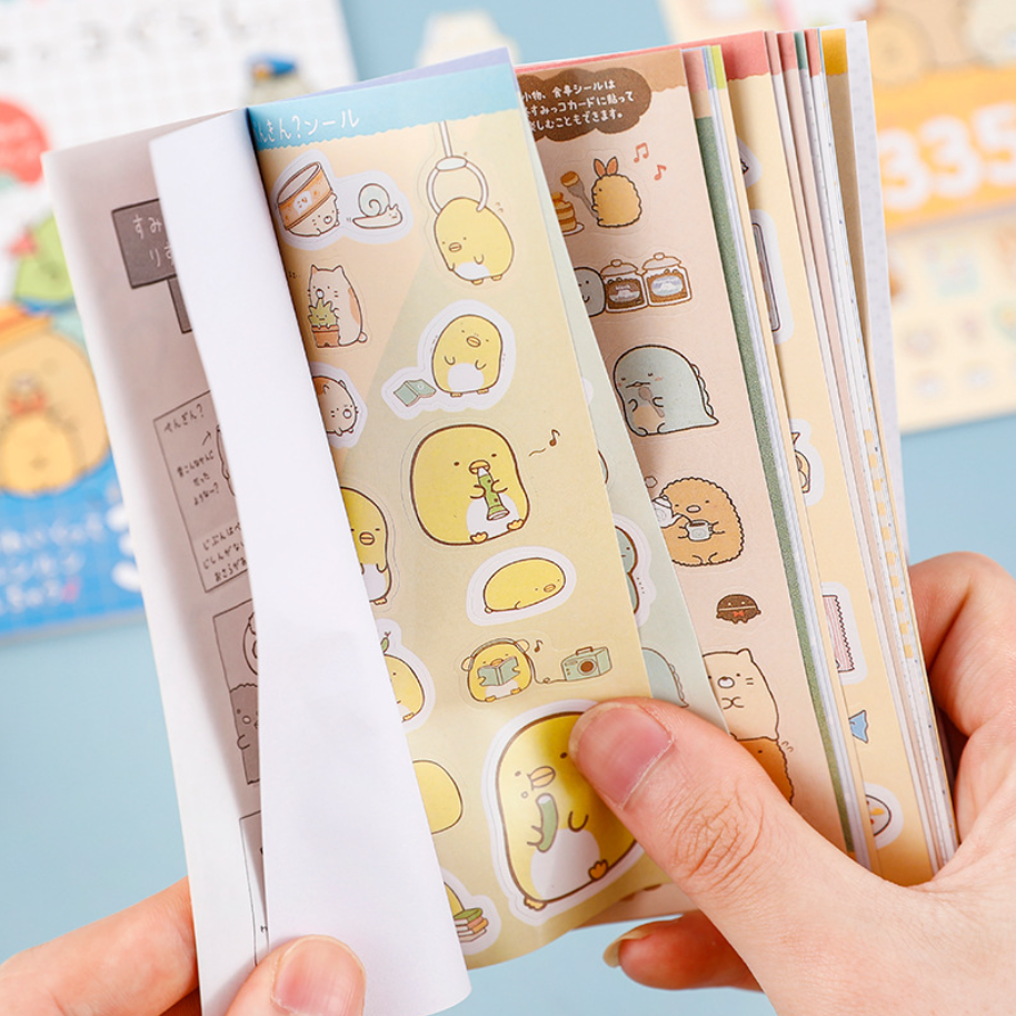 Cuốn 335 miếng sticker mẫu gia đình sumikko đáng yêu