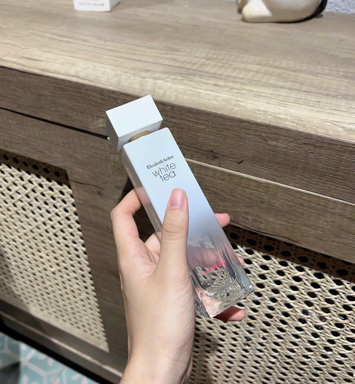 Nước Hoa Elizabeth Arden White Tea Ginger Lily EDT 100ml