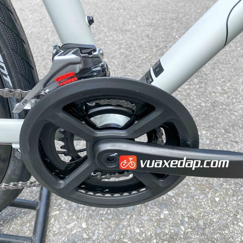 [Trả góp 0%] Xe đạp GIANT ESCAPE 2 DISC 2021 (Bản Quốc Tế)