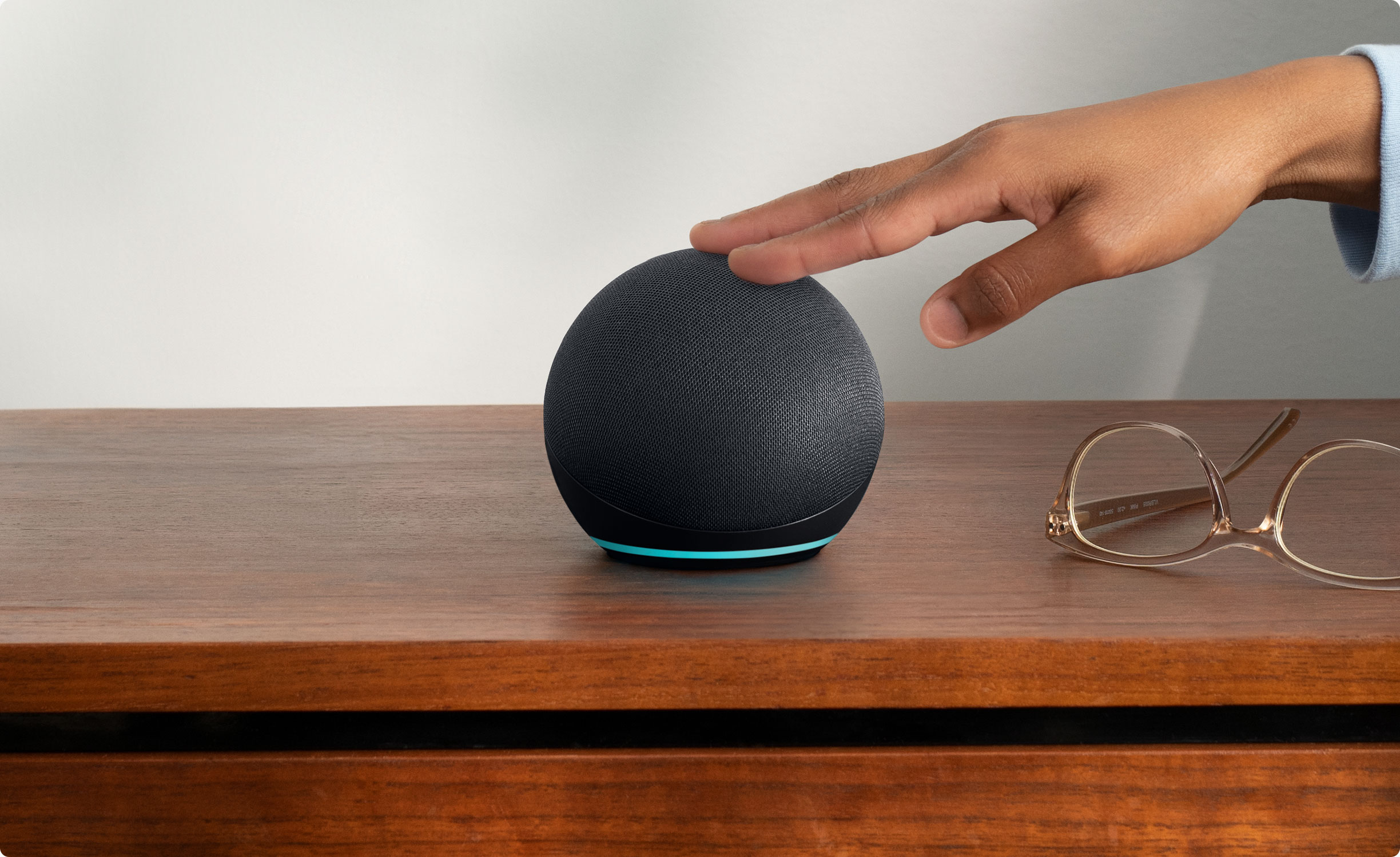 Amazon Echo Dot 5 - Loa bluetooth thông minh thế hệ mới 2022