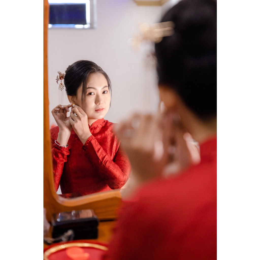 Áo dài cưới [Cam House] chất liệu gấm, đính ngọc trai đỏ