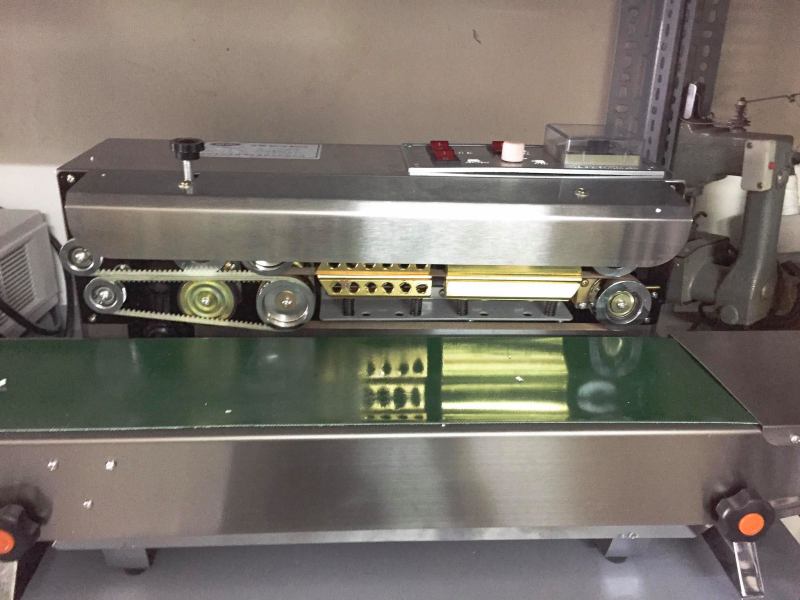 [HCM]MÁY HÀN MIỆNG TÚI CÔNG NGHIỆP máy dùng trong sản xuất FR900 inox chính hãng