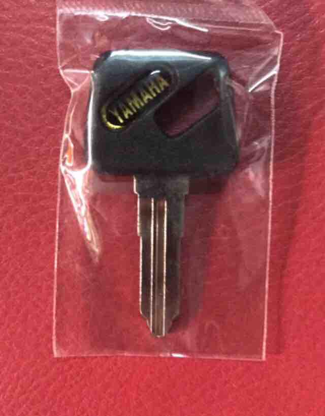 Phôi chìa khoá xe SIRIUS nhập thái lan