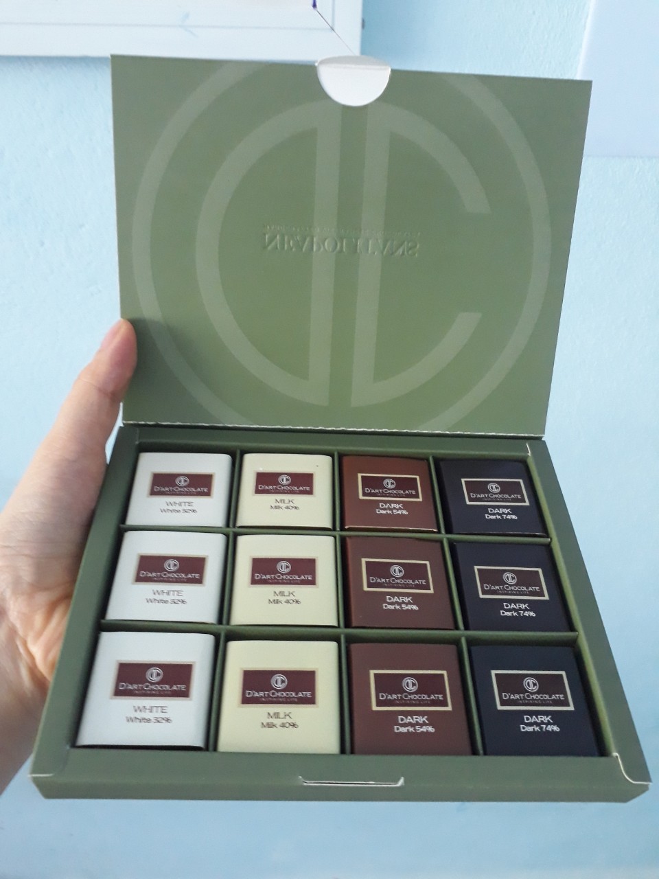 Hộp 24 viên socola nguyên chất D'art Chocolate ( 32%,40%,54%,74%)