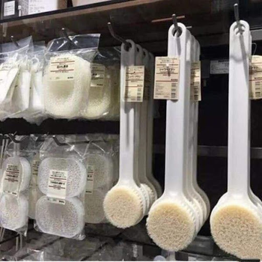 Cọ lưng muji xuất nhật ( kèm hộp )