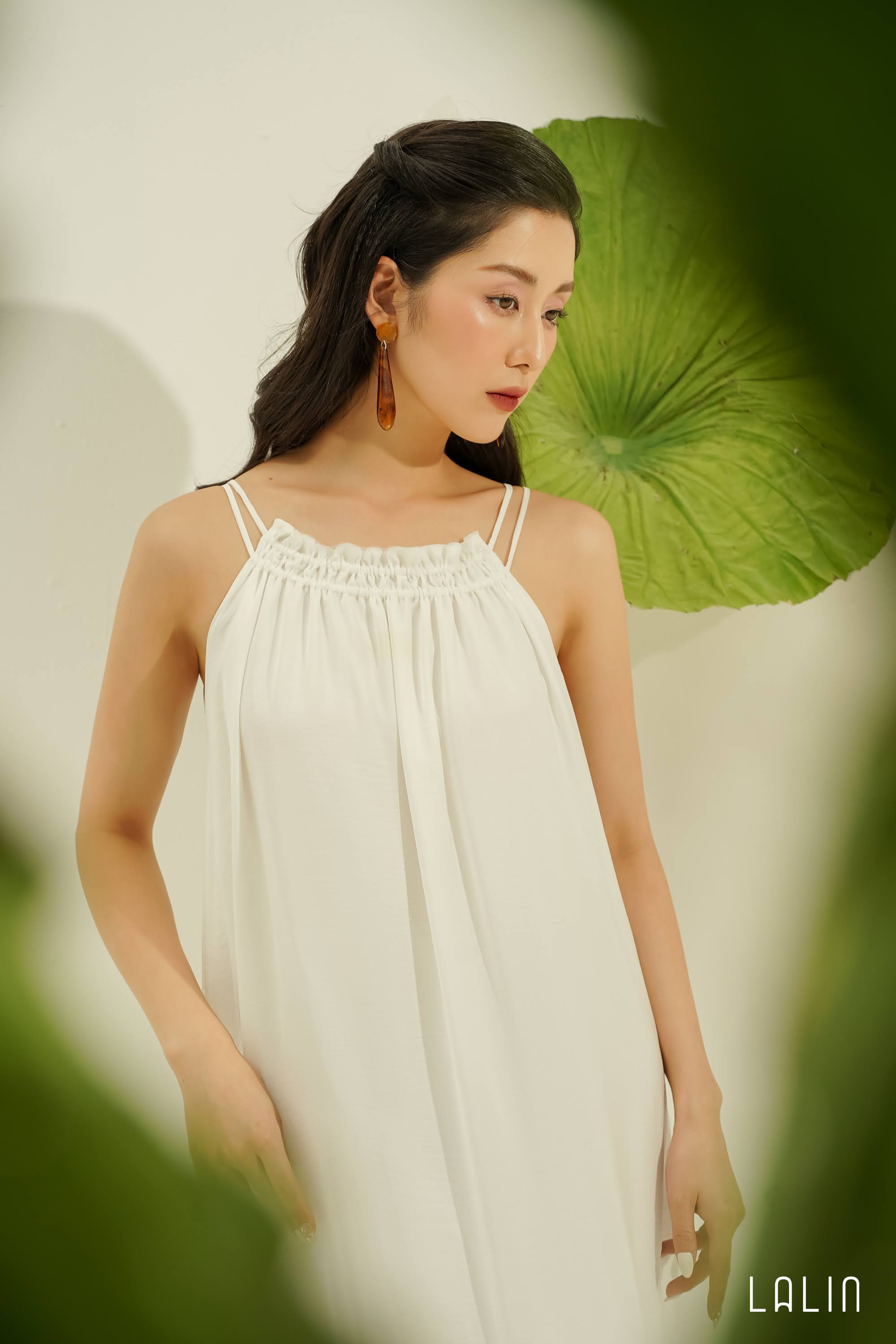 Đầm maxi nữ Lalin chất lụa hai dây dáng xuông đuôi cá Lamy