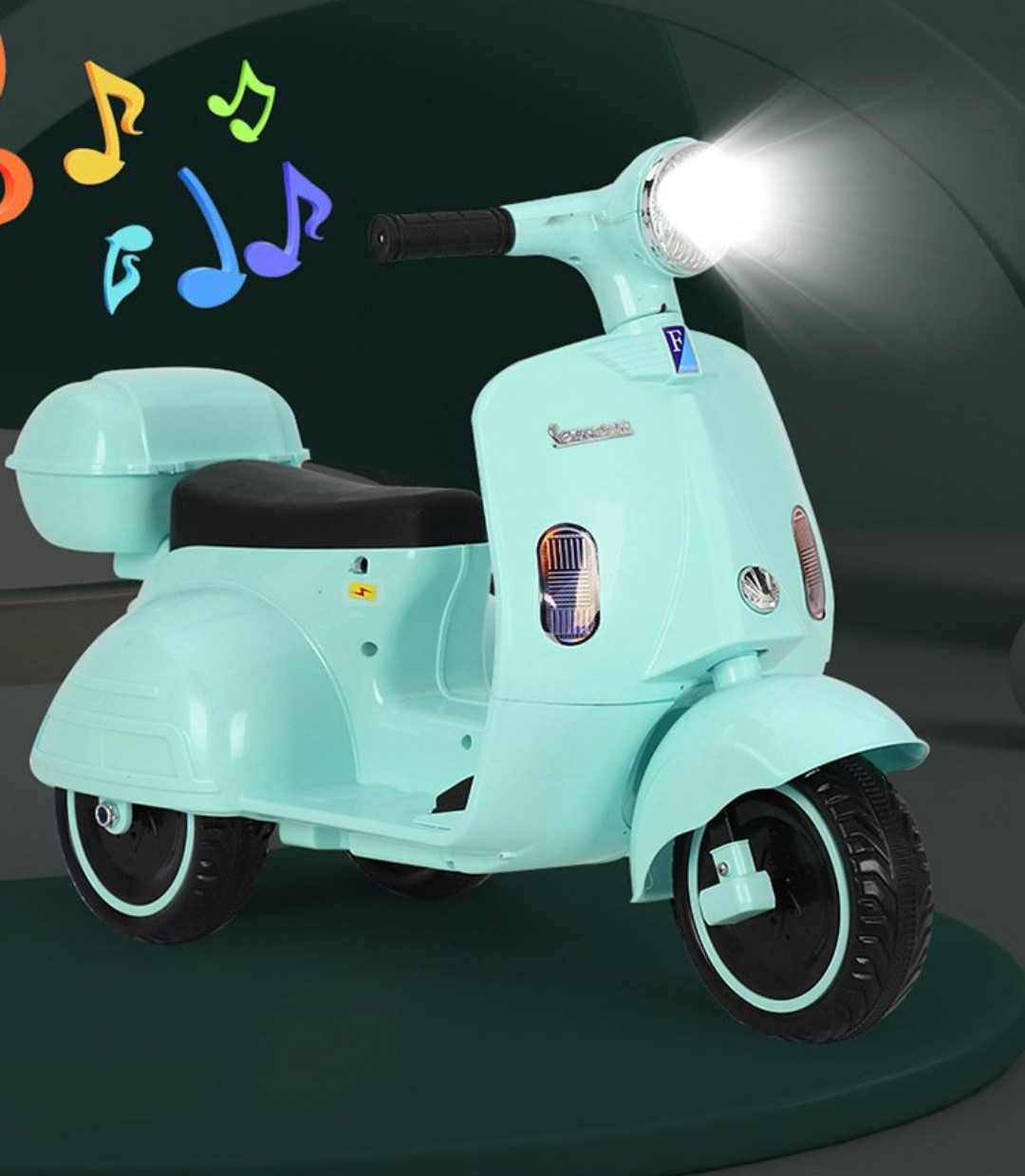 Xe máy điện đạp ga kiểu dáng Vespa cho bé