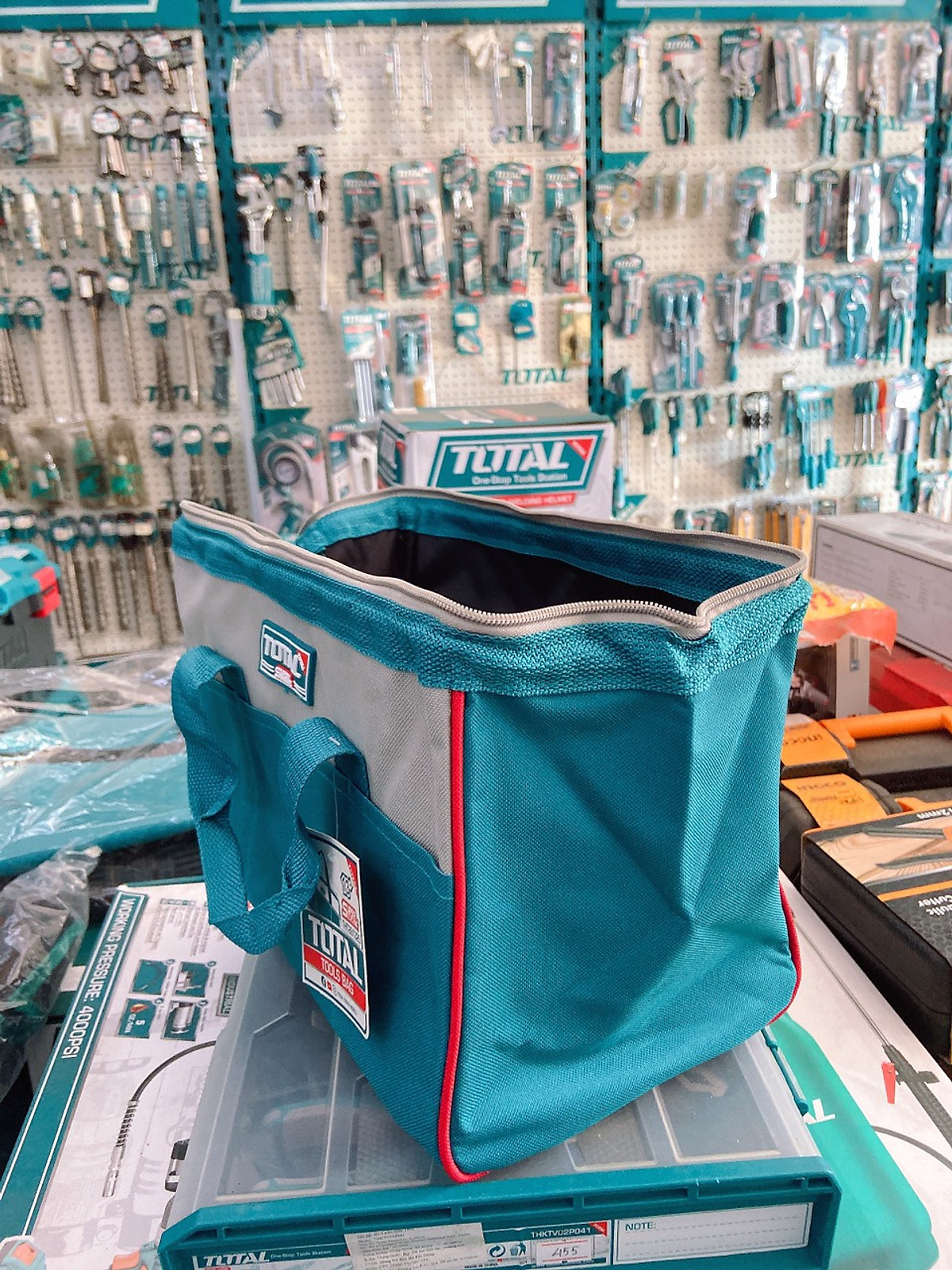 16" Túi đựng đồ nghề Total THT261625
