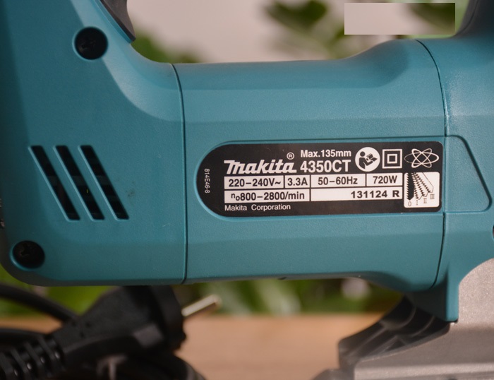 Máy cưa lọng Makita 4350CT