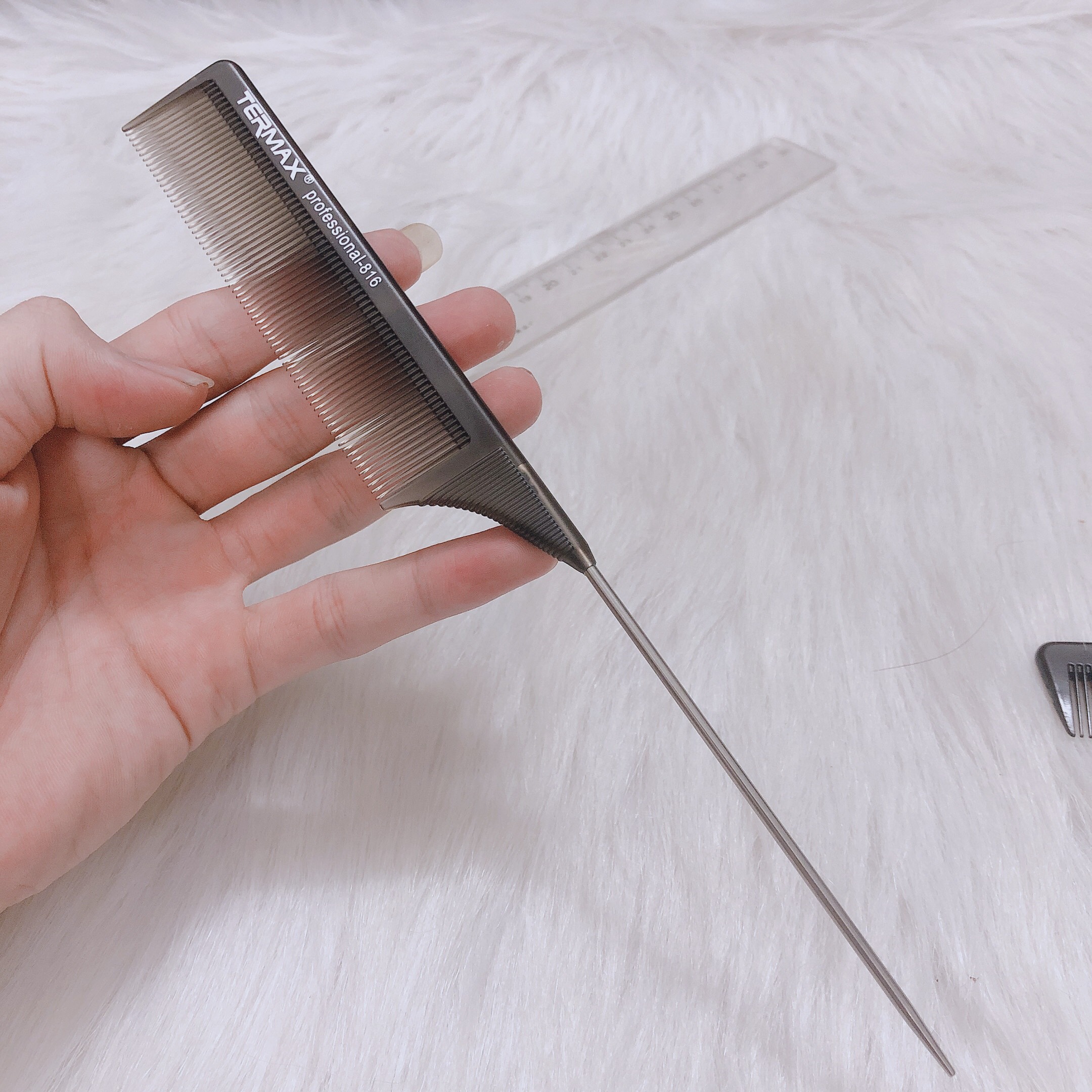 Lược chuôi nhọn chia tóc Termax chịu nhiệt Cao Cấp