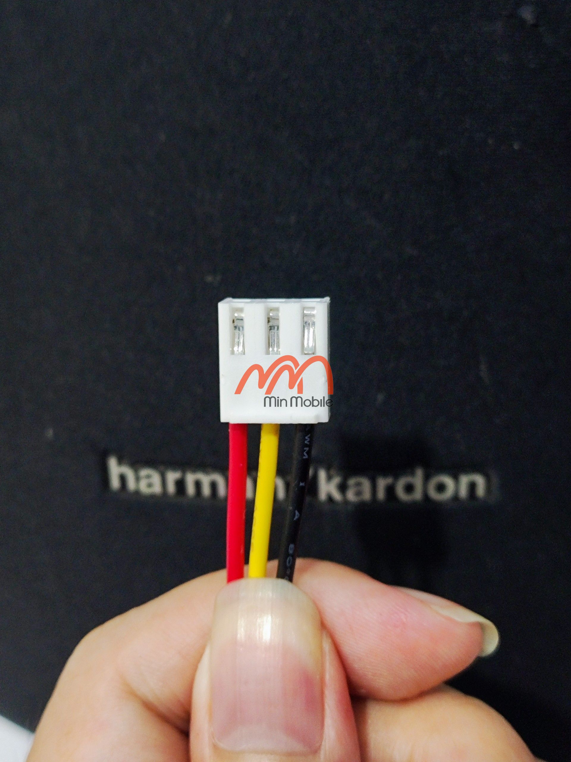Pin loa nghe nhạc Harman Kardon Onyx Studio 1