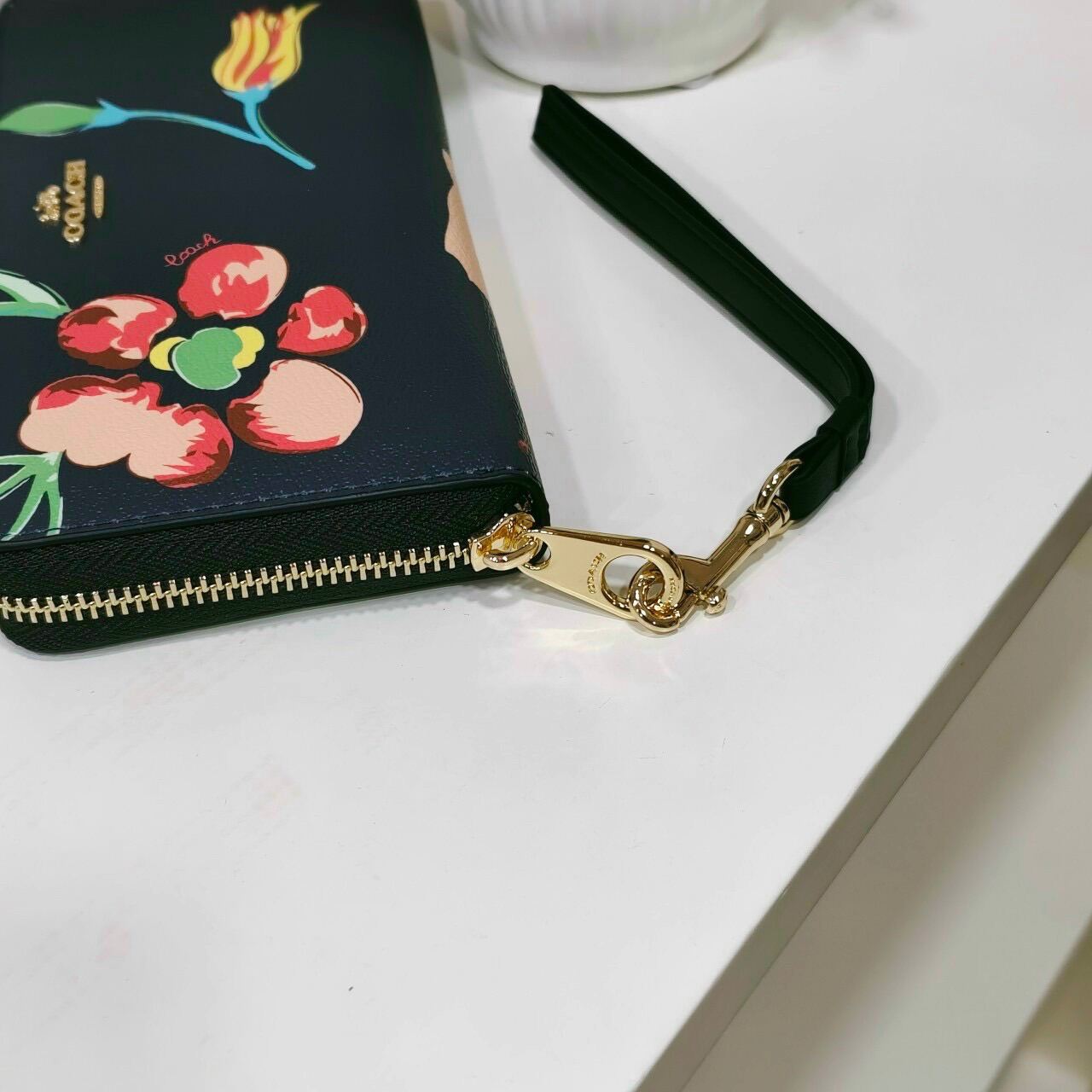 Ví nữ dài Long Zip hoạ tiết hoa
