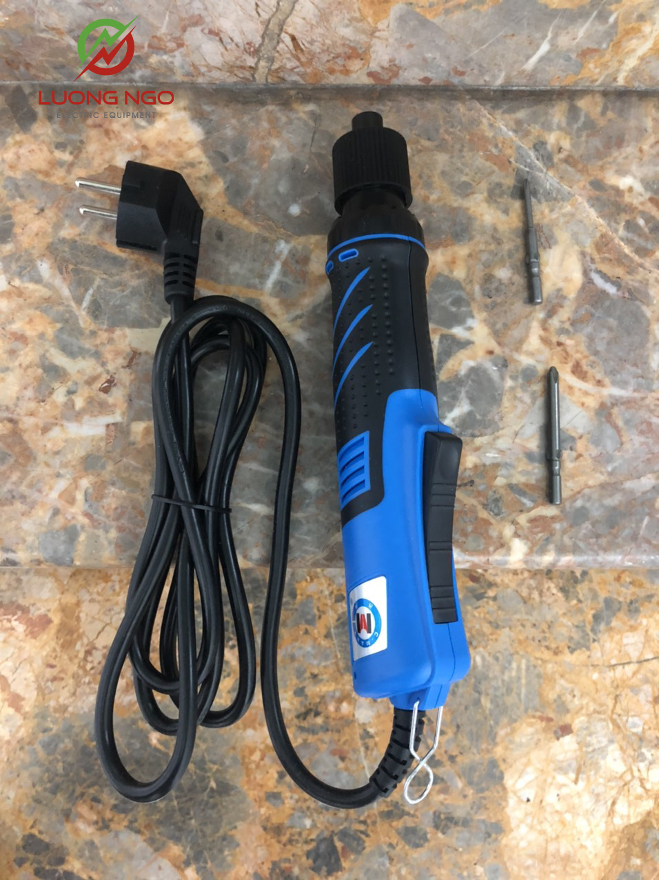 Máy vặn vít dùng điện 220v Cmart C0045-05