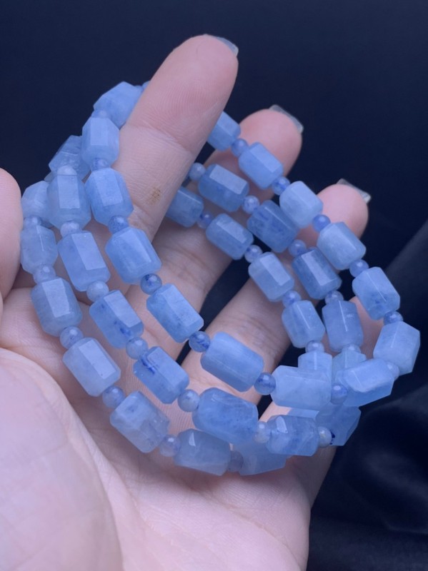 Vòng tay đá Aquamarine (Hải lam ngọc) - xưởng buôn đá phong thủy Huỳnh Đào