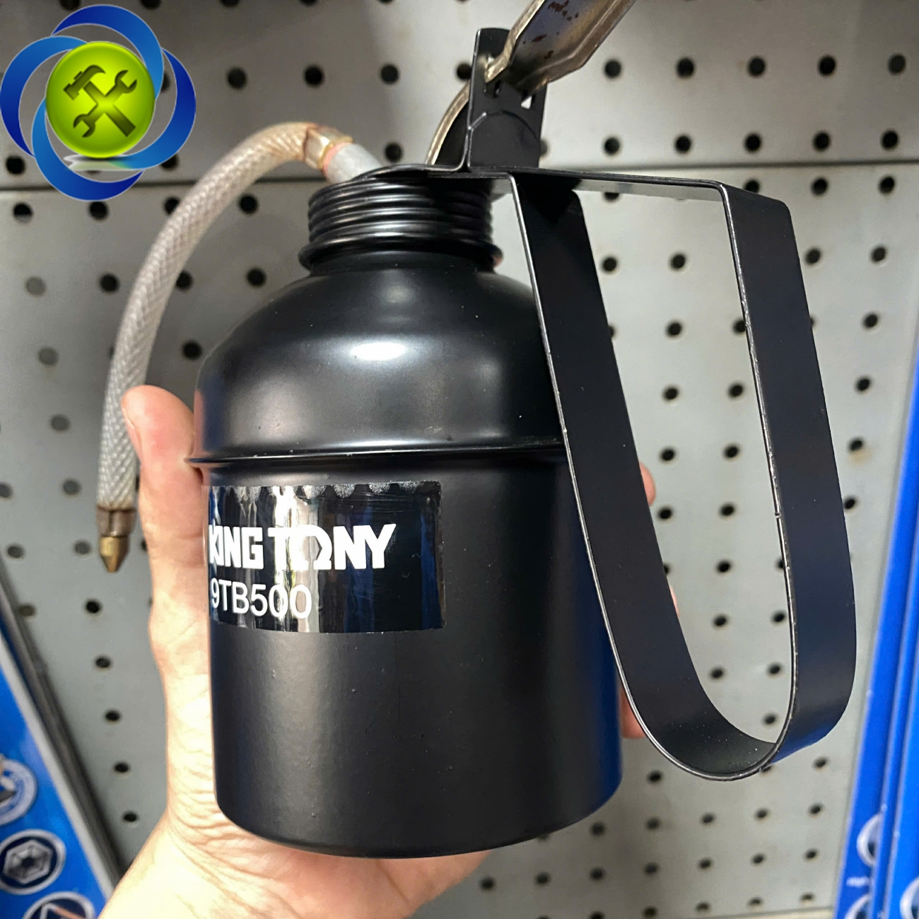 [HCM]Bình châm nhớt sắt Kingtony 9TB500 500ml